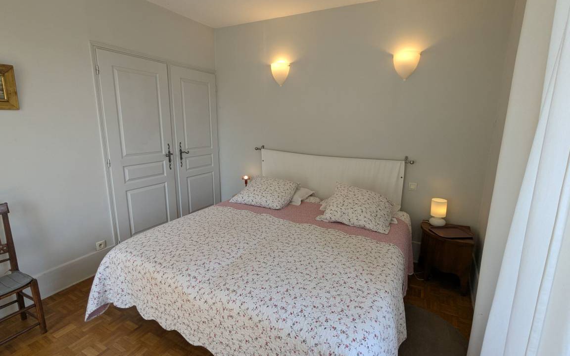 Photo of Bedroom in Yevre-le-Chatel