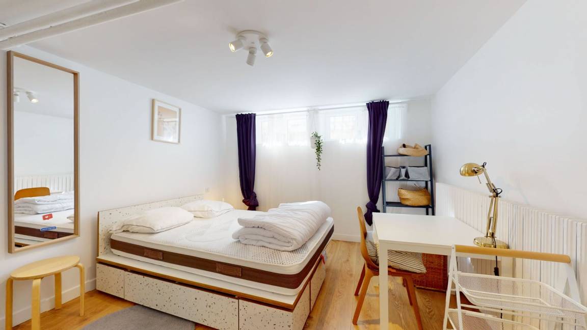 Photo of Bedroom in Fontainebleau
