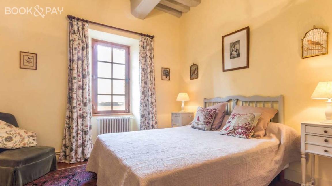 Photo of Bedroom in Heudicourt