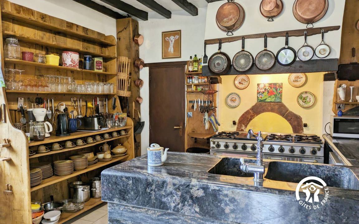 Photo of Kitchen in Gennes-sur-Glaize