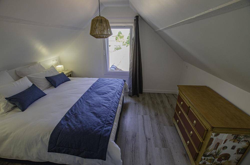 Photo of Bedroom in Saint-Julien-les-Villas