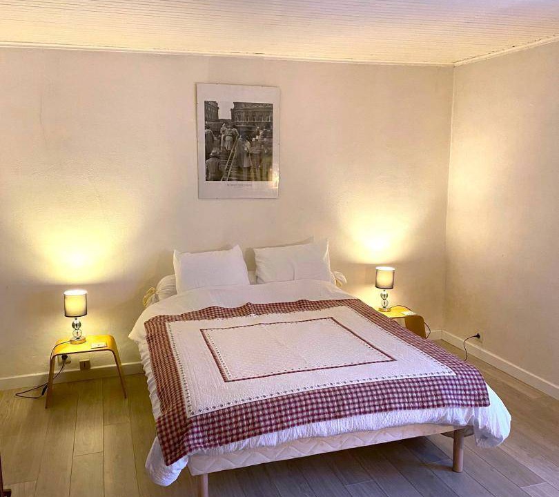 Photo of Bedroom in Gespunsart