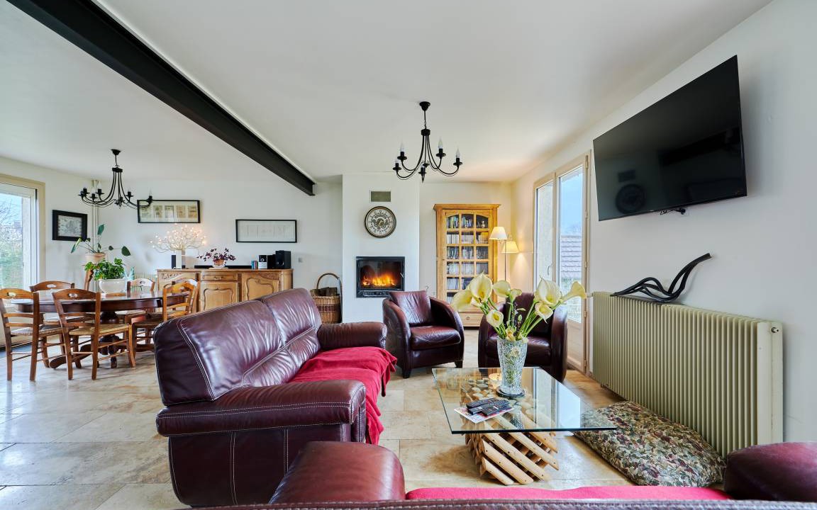 Photo of Livingroom in Courbepine