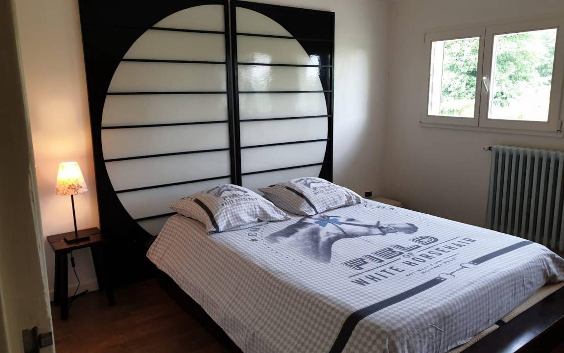 Photo of Bedroom in Saints