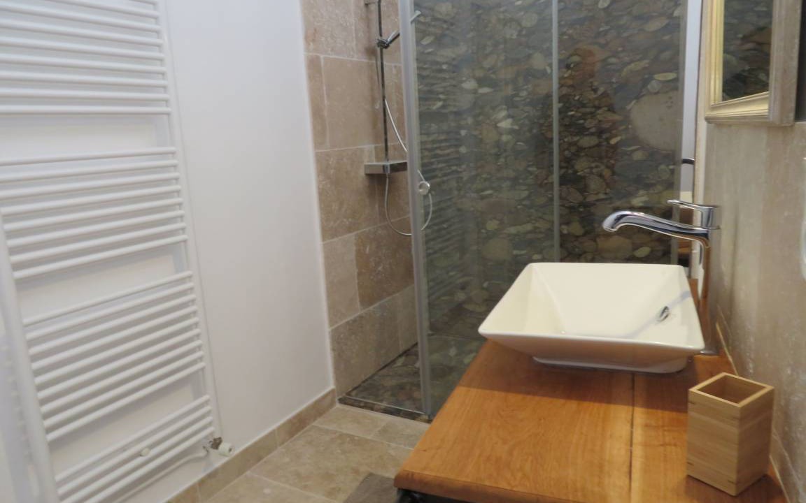 Photo of Bathroom in Senonches