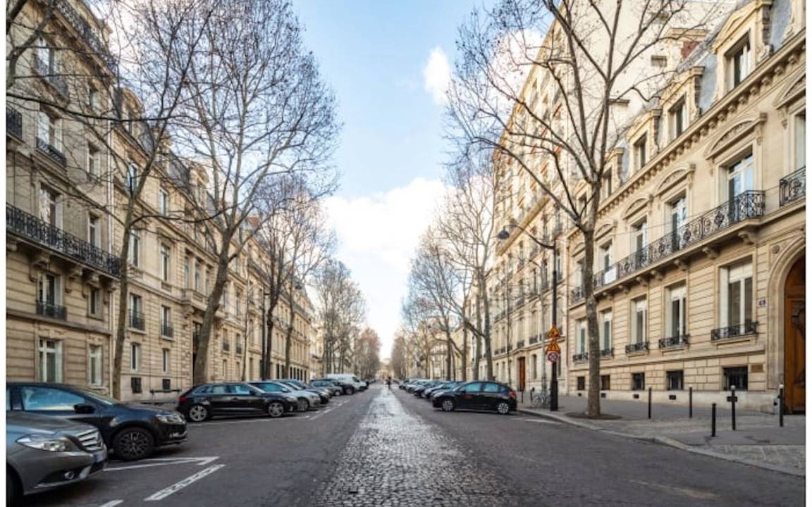 Photo of Buildings in L'Europe