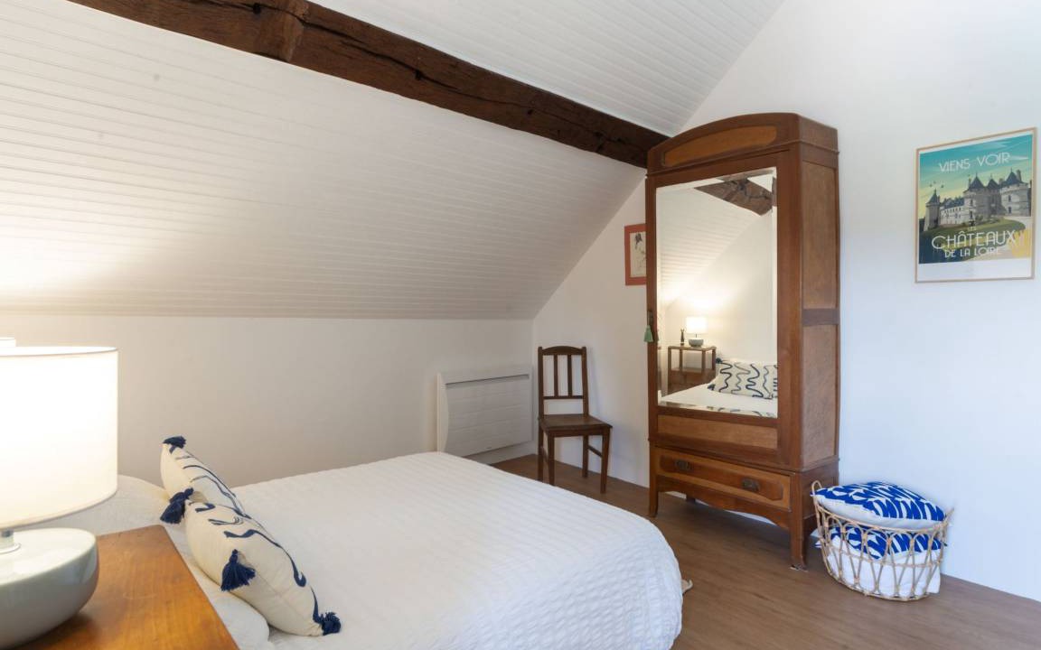 Photo of Bedroom in Saint-Denis-sur-Loire