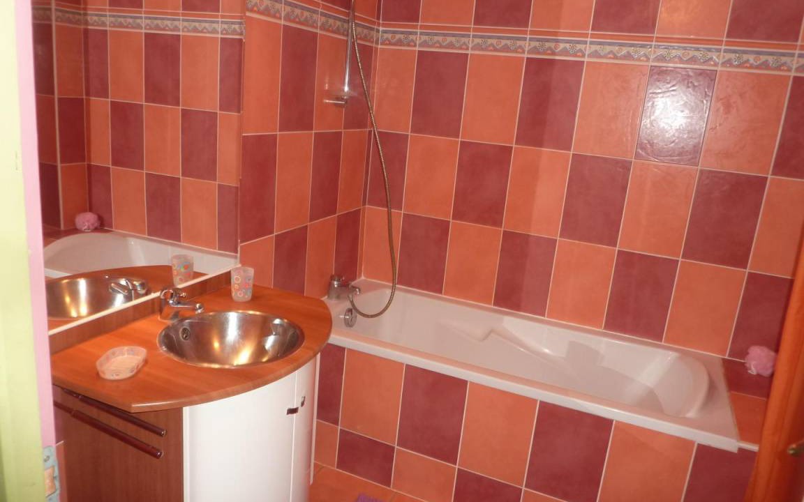 Photo of Bathroom in Jandun