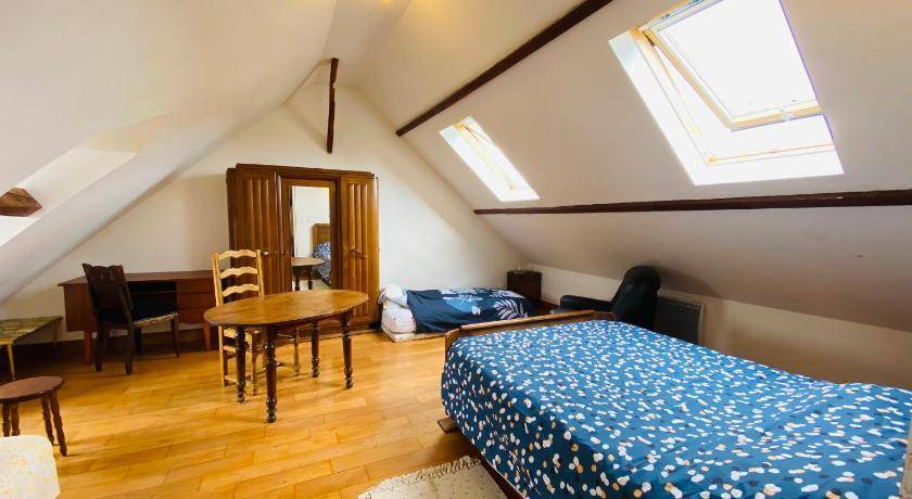 Photo of Bedroom in Saint-Sauflieu