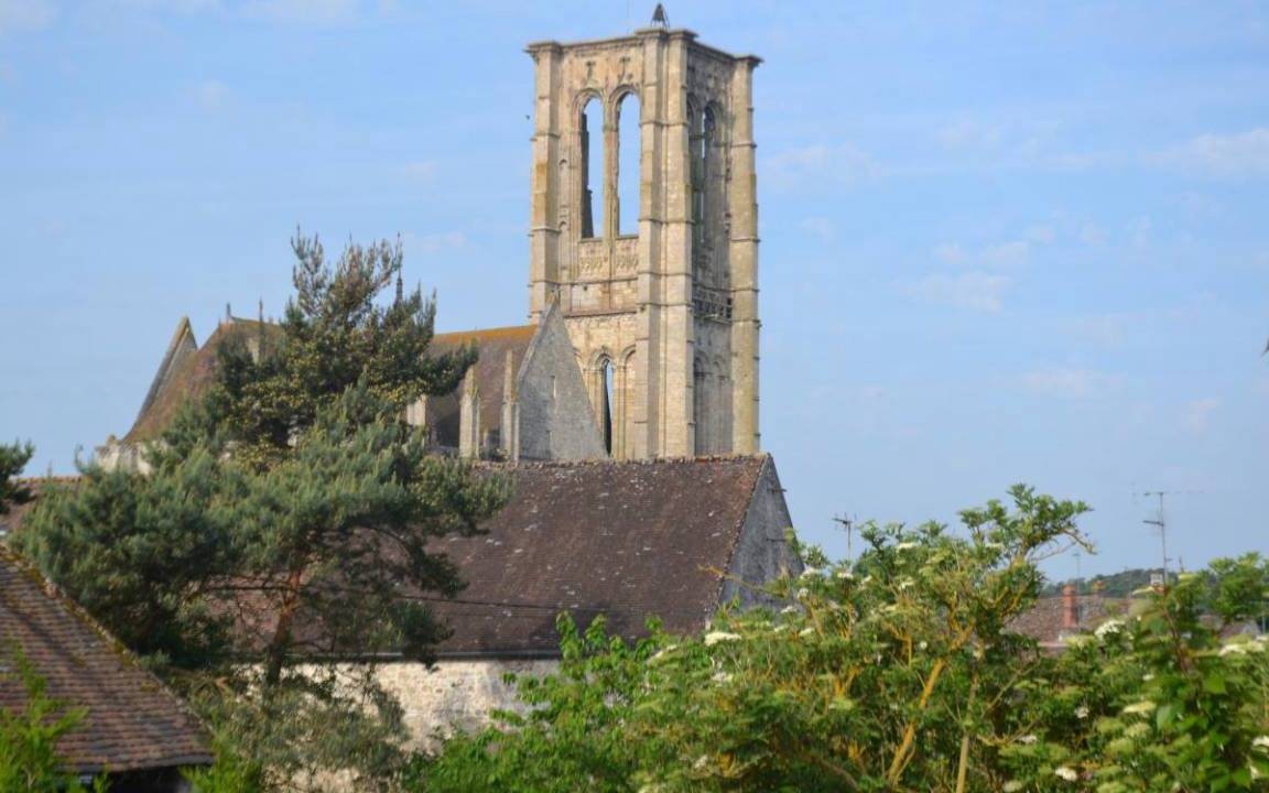 Photo of Others in Larchant