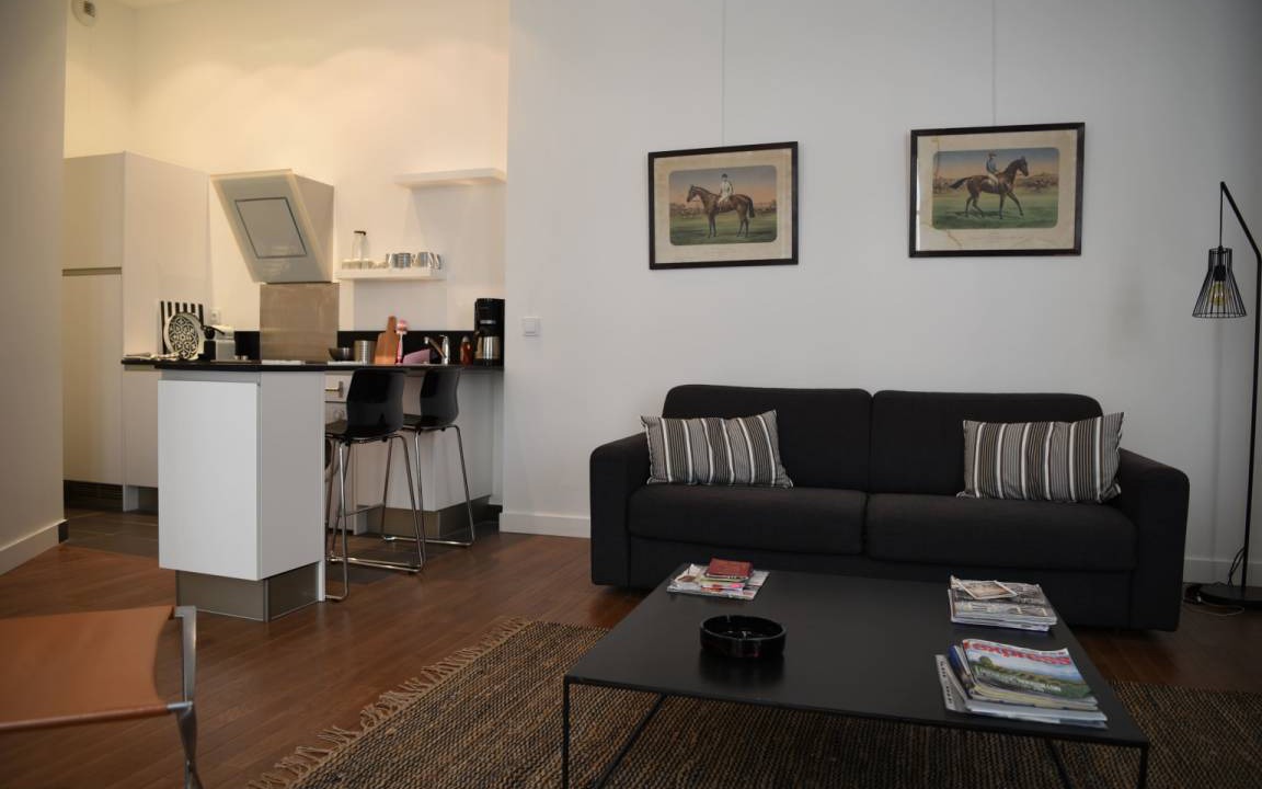 Photo of Livingroom in Chaussee-d'Antin