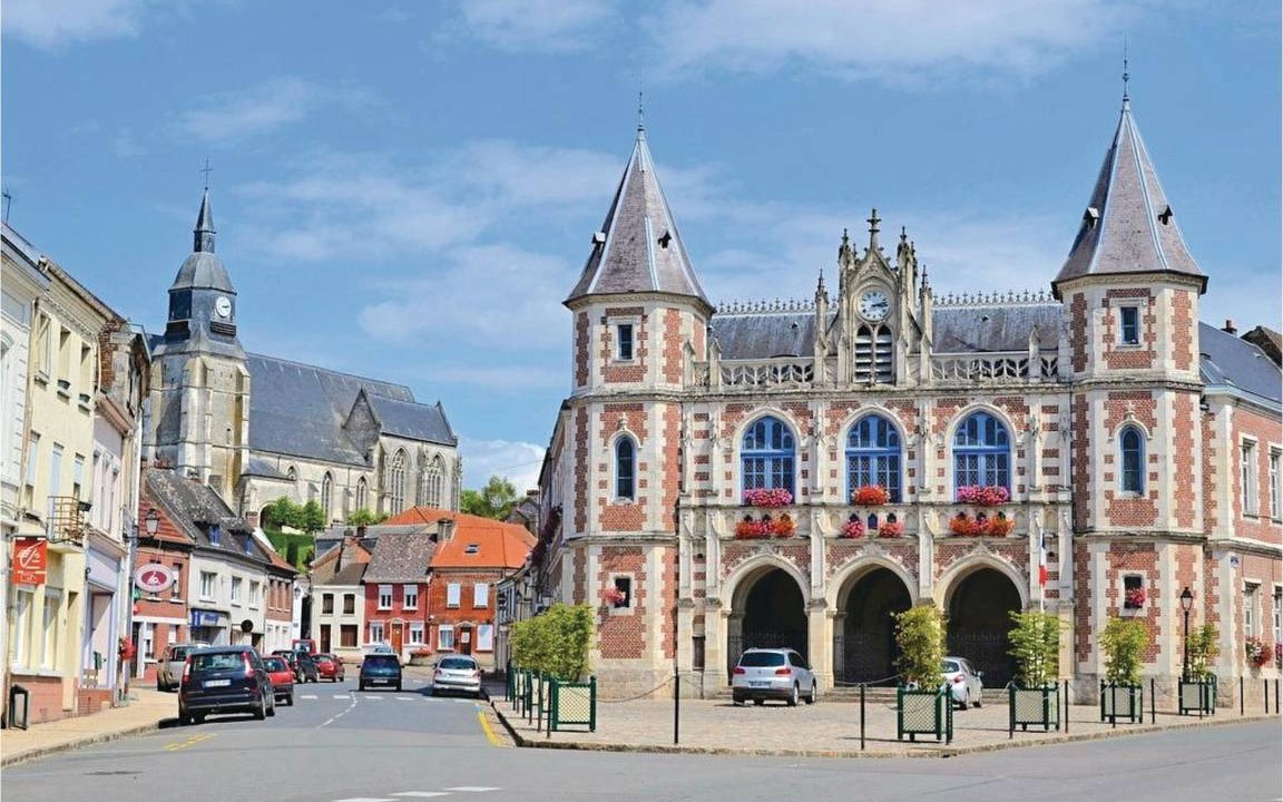 Photo of Others in Grigny