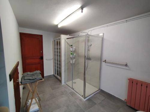 Photo of Bathroom in Santeuil