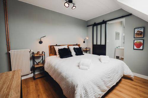 Photo of Bedroom in Samer