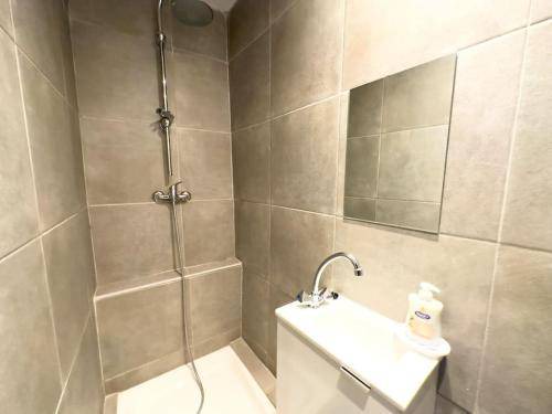 Photo of Bathroom in Meaux