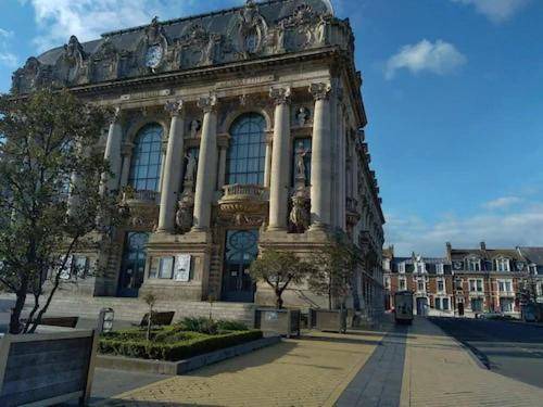 Photo of Buildings in Calais