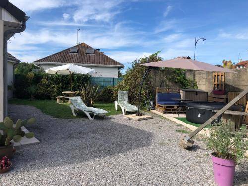 Photo of Others in Camiers