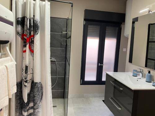 Photo of Bathroom in Montry