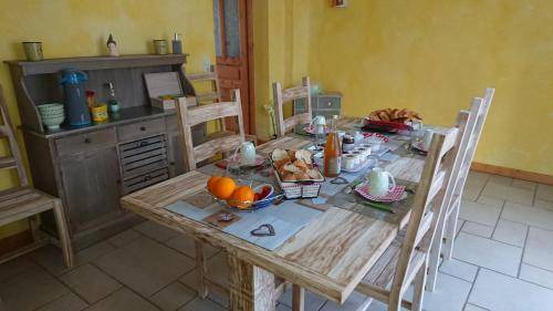 Photo of Kitchen in Saint-Mards-en-Othe