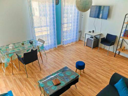 Photo of Livingroom in Sotteville-les-Rouen