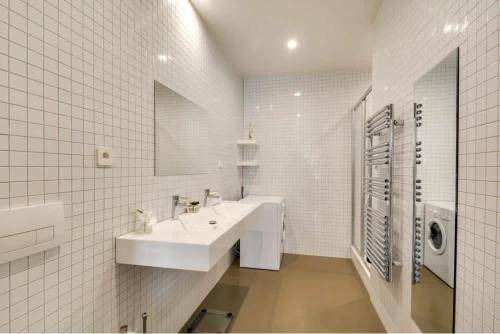 Photo of Bathroom in Quartier Sainte-Avoye