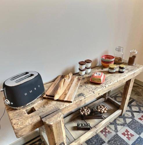 Photo of Kitchen in Montreal-la-Cluse