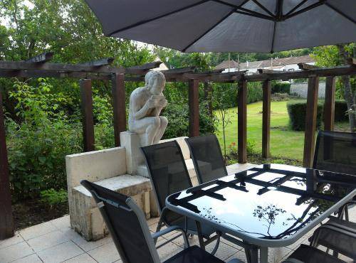 Photo of Patio Balcony in Longueville