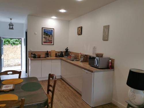 Photo of Kitchen in Hautvillers