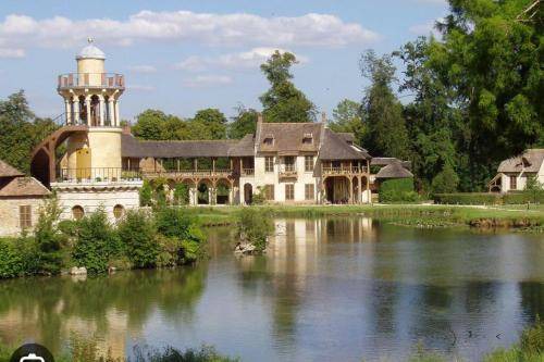 Photo of Others in Le Chesnay