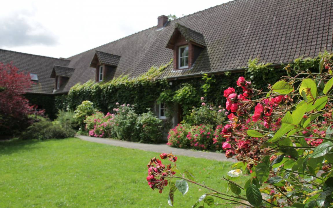 Photo of Buildings in Quend