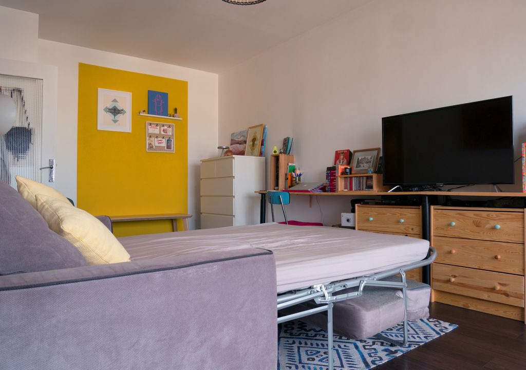 Photo of Livingroom in Republique–Point-du-Jour