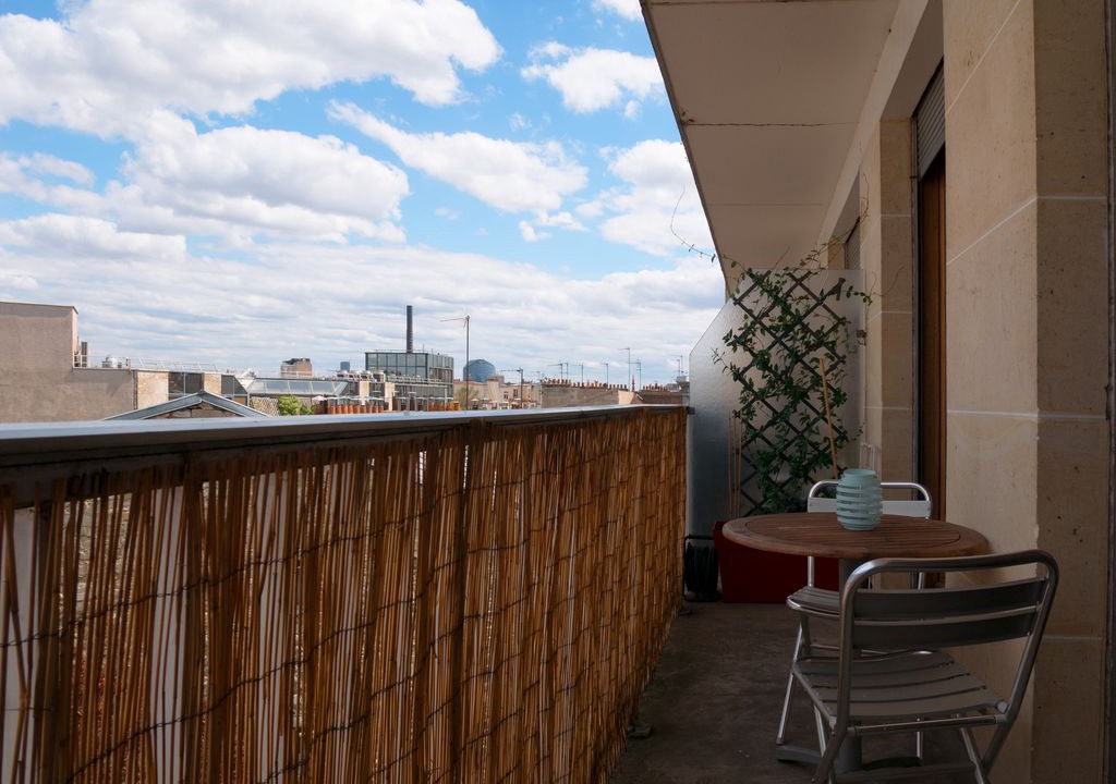 Photo of Patio Balcony in Republique–Point-du-Jour