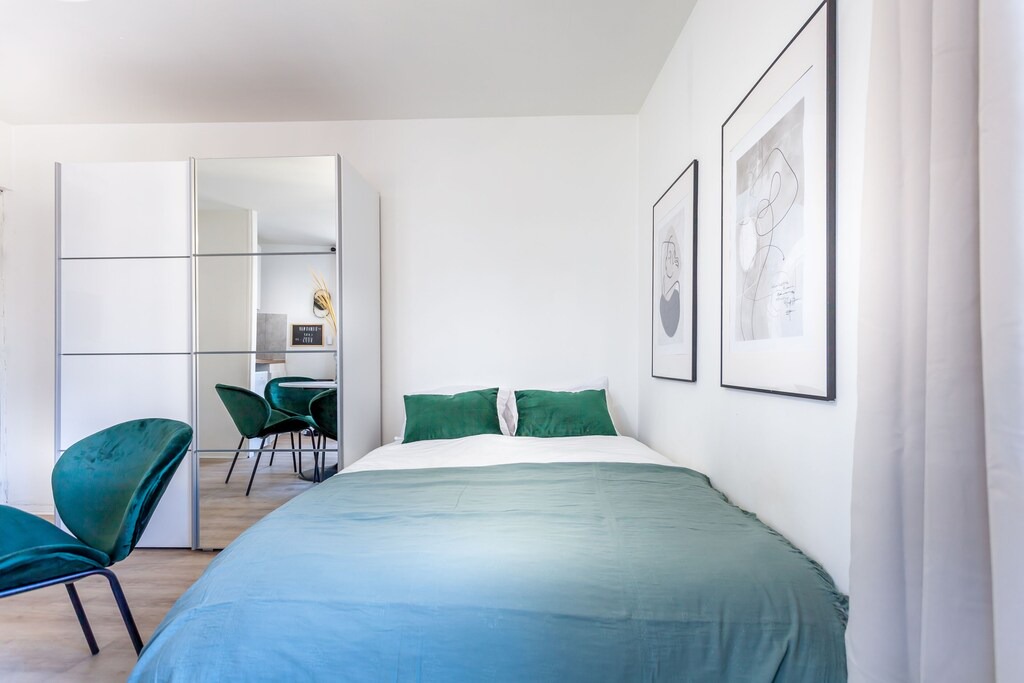 Photo of Bedroom in Centre Ville