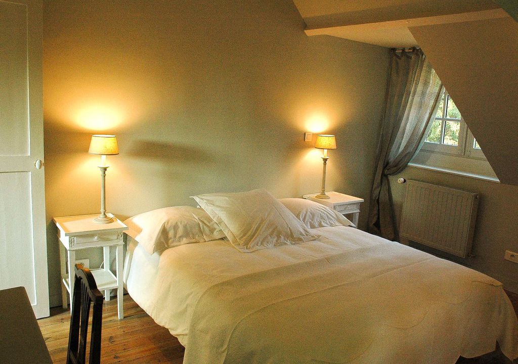Photo of Bedroom in Sainghin-en-Melantois