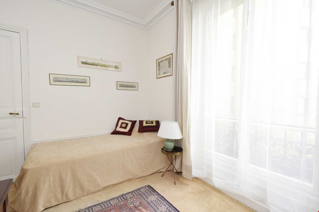 Photo of Bedroom in Latin