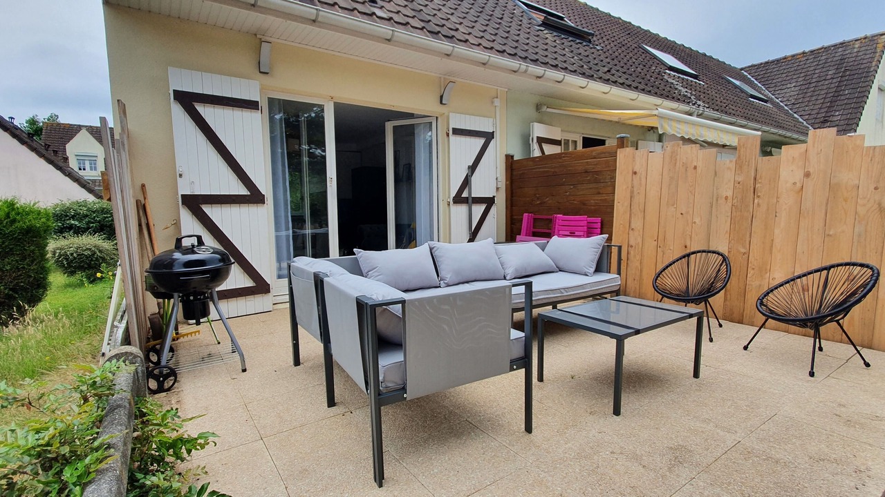Photo of Patio Balcony in Sainte-Cecile-Plage