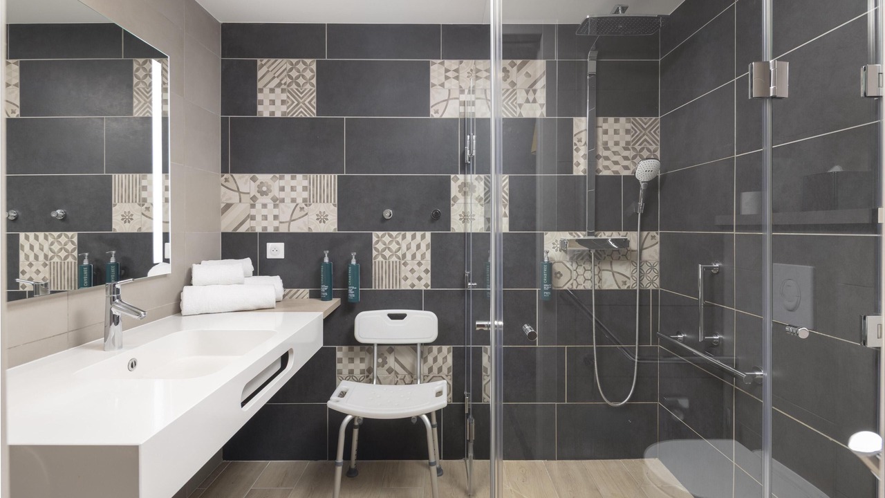 Photo of Bathroom in Quartier du Pont-de-Flandre