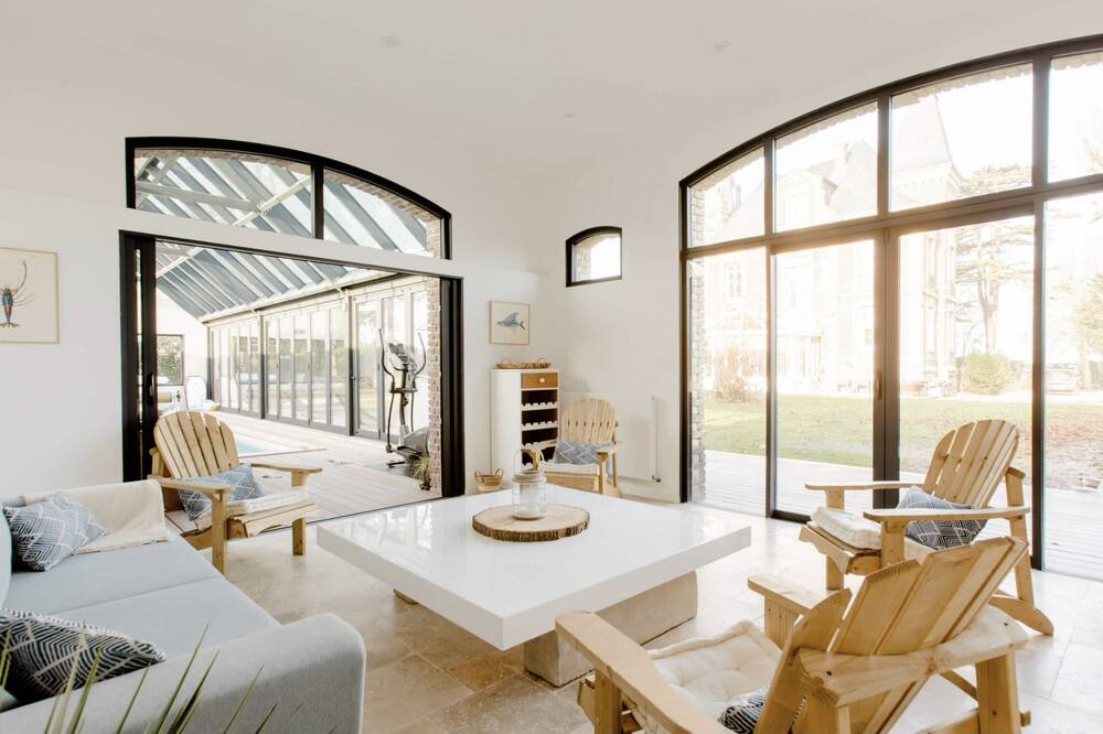 Photo of Livingroom in Gainneville