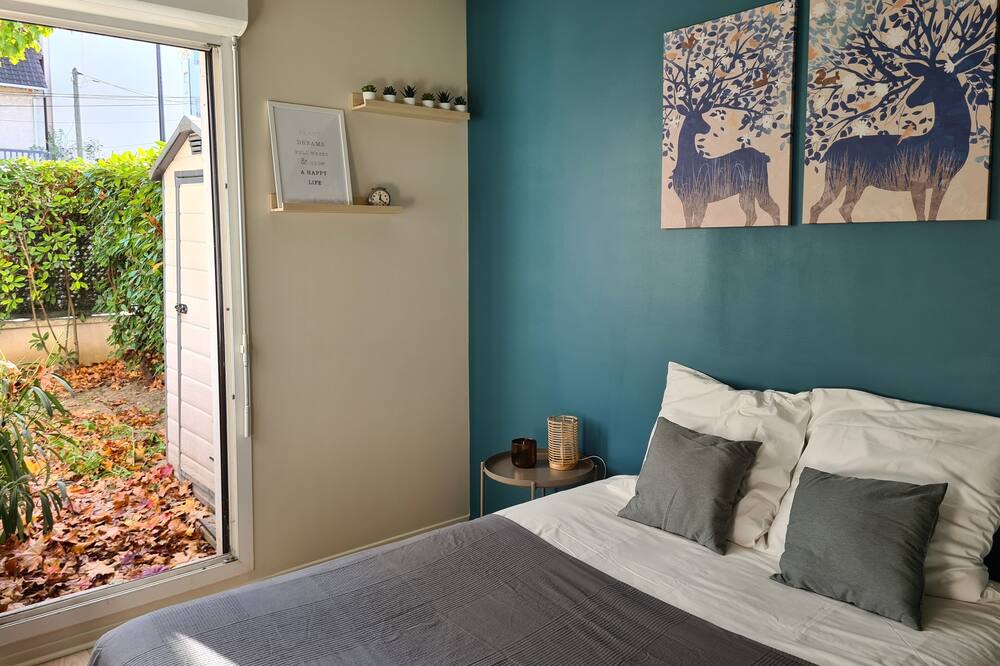 Photo of Bedroom in Sartrouville
