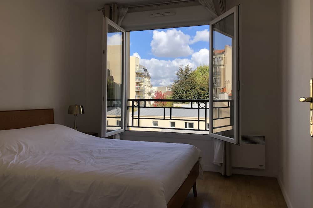 Photo of Bedroom in Montrouge