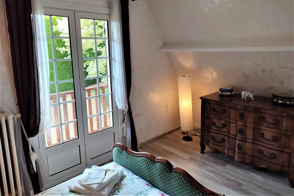 Photo of Bedroom in Ellecourt