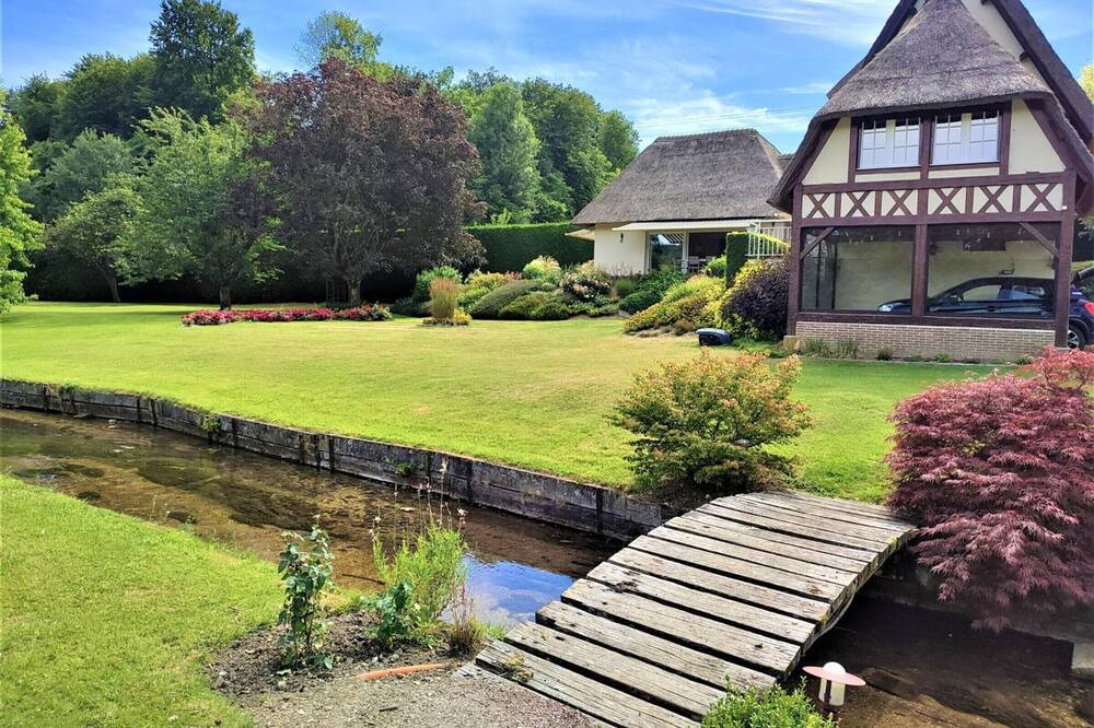 Photo of Outdoor in Ellecourt