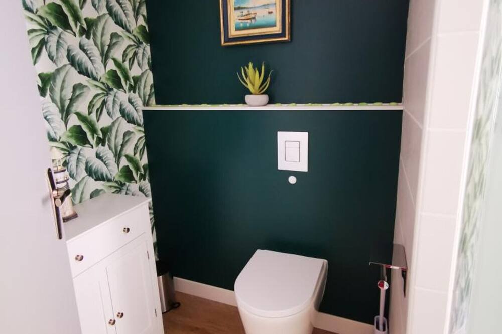 Photo of Bathroom in Saint-Valery-en-Caux