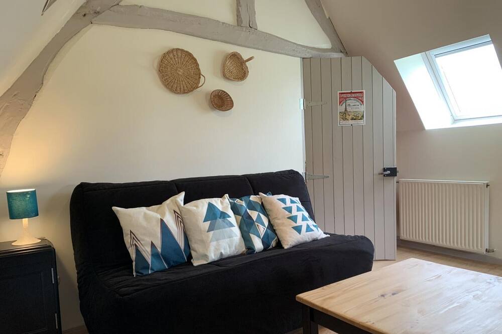 Photo of Livingroom in Saint-Maclou-de-Folleville
