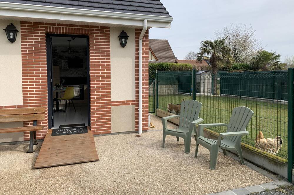 Photo of Patio Balcony in Octeville-sur-Mer