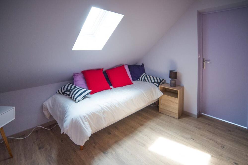 Photo of Bedroom in Neufchatel-en-Bray