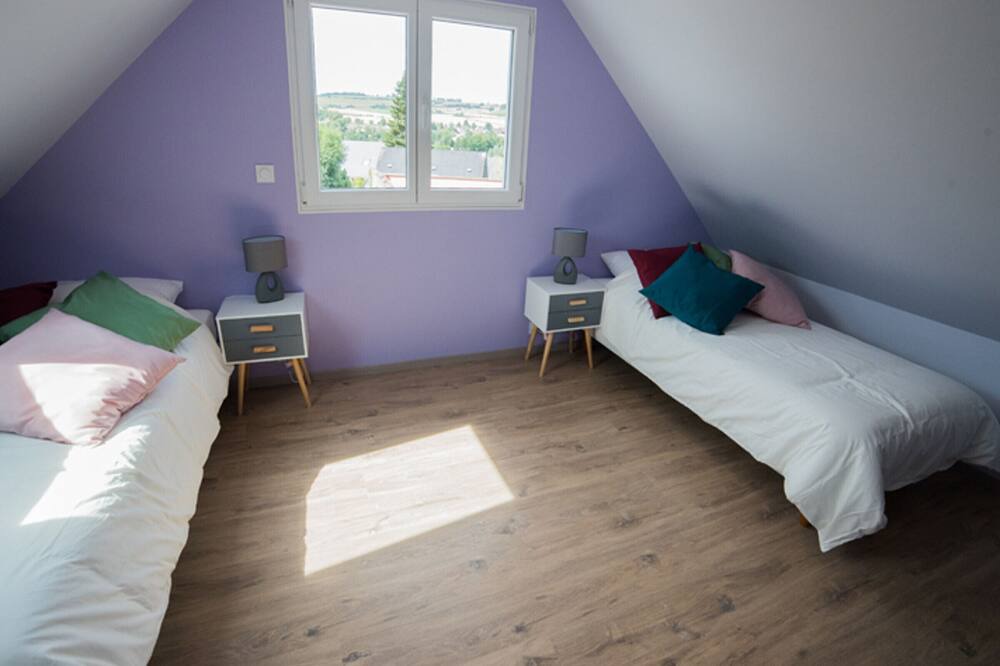 Photo of Bedroom in Neufchatel-en-Bray