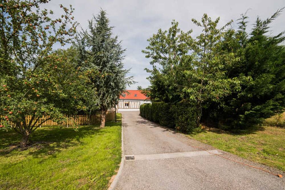 Photo of Outdoor in Neufchatel-en-Bray