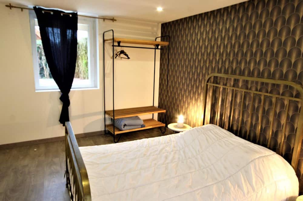 Photo of Bedroom in Envermeu