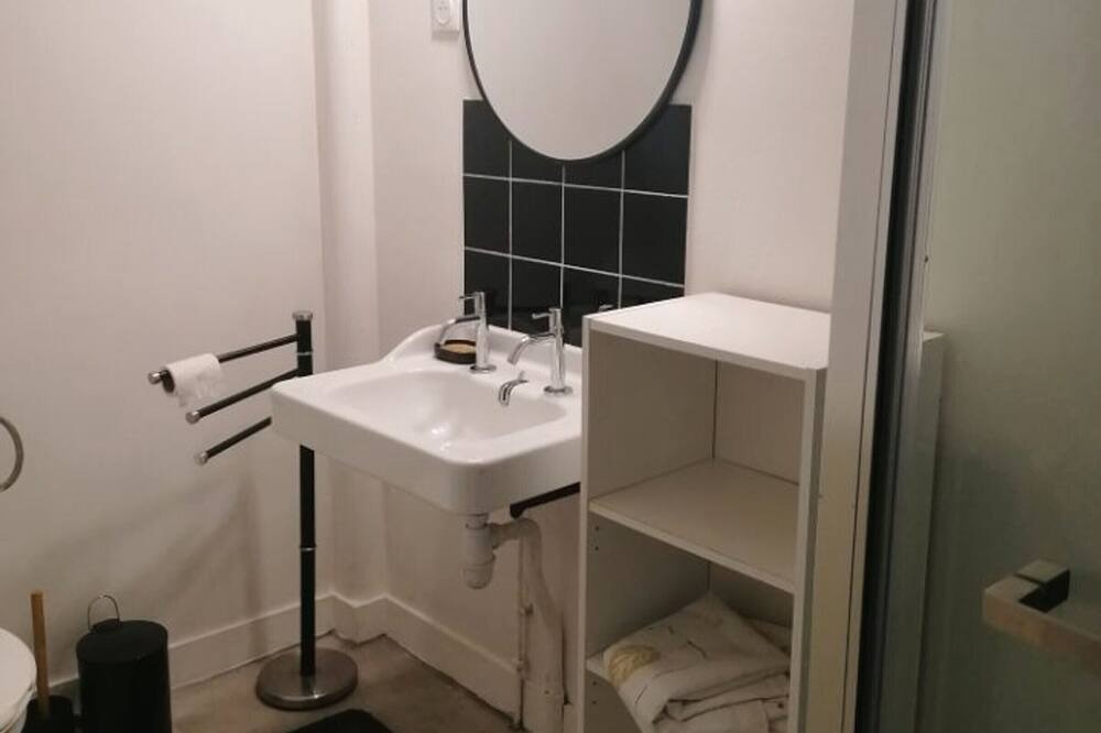 Photo of Bathroom in Hericourt-en-Caux